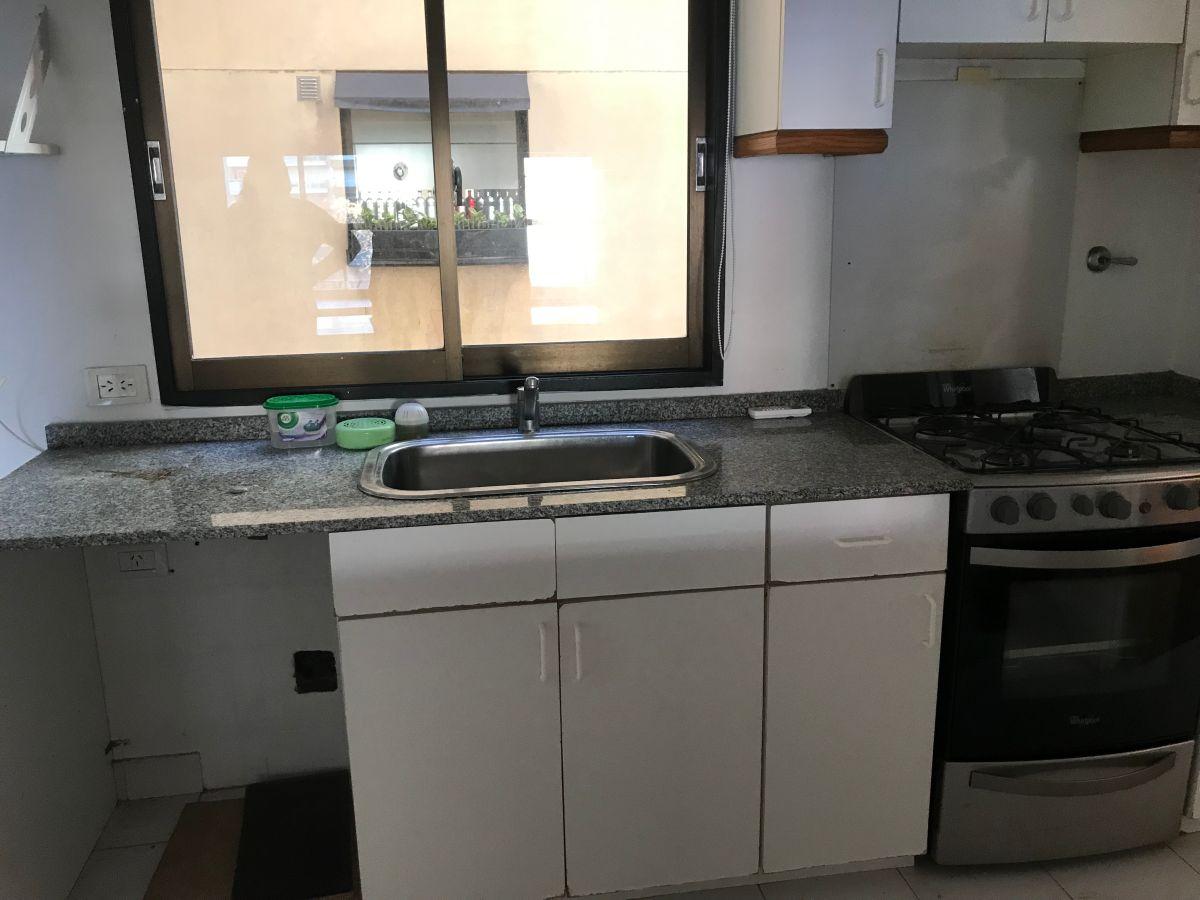 Departamento de 2 Ambientes de 78 m² en venta en Belgrano Chico