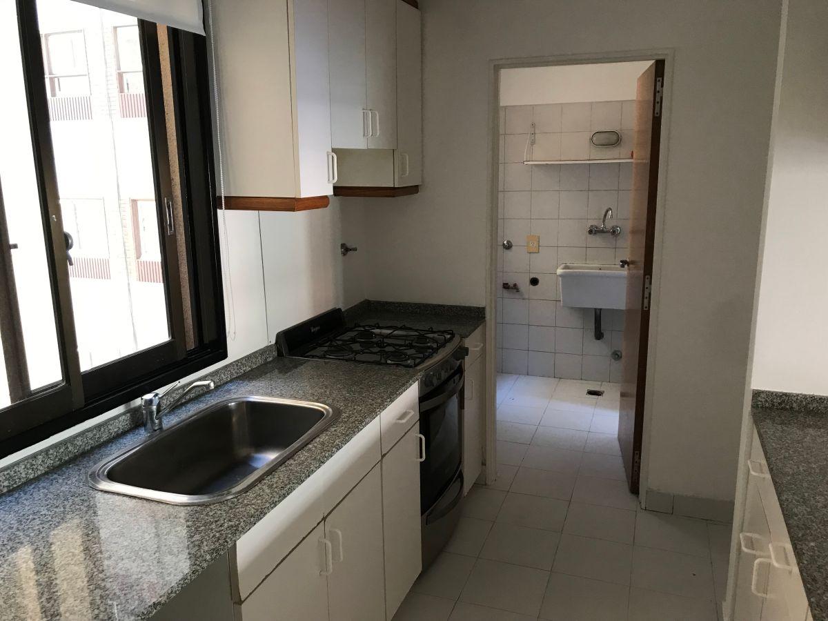 Foto de Departamento de 2 Ambientes de 78 m² en venta en Belgrano Chico, imagen 4