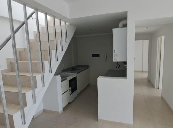 Gaona 1600  Departamento 3 ambientes TERRAZA PROPIA Y PARRILLA  Venta Caballito 2