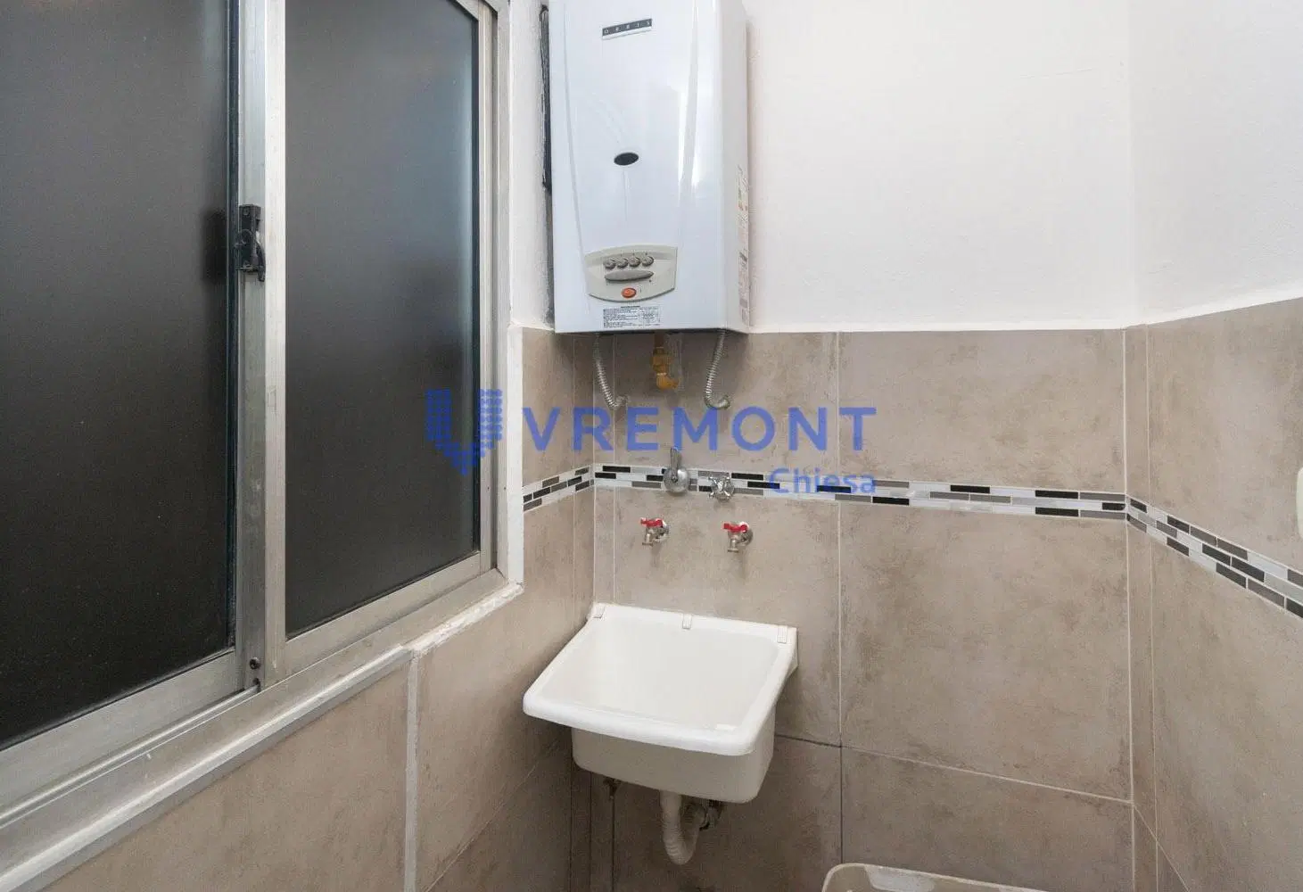 Departamento 4 ambientes en venta en Caballito 3