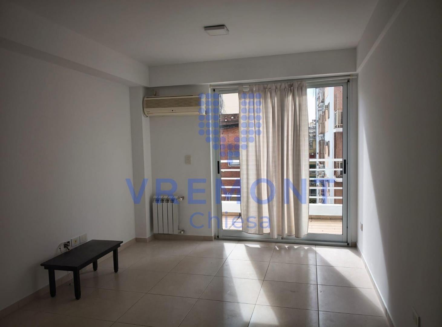 Foto de Departamento 3 ambientes en venta con cochera en Flores, imagen 1