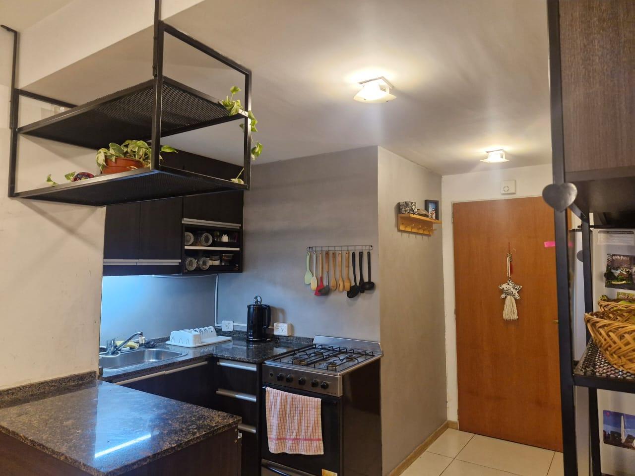 Foto de Departamento 4 ambientes Parque Patricios, imagen 1
