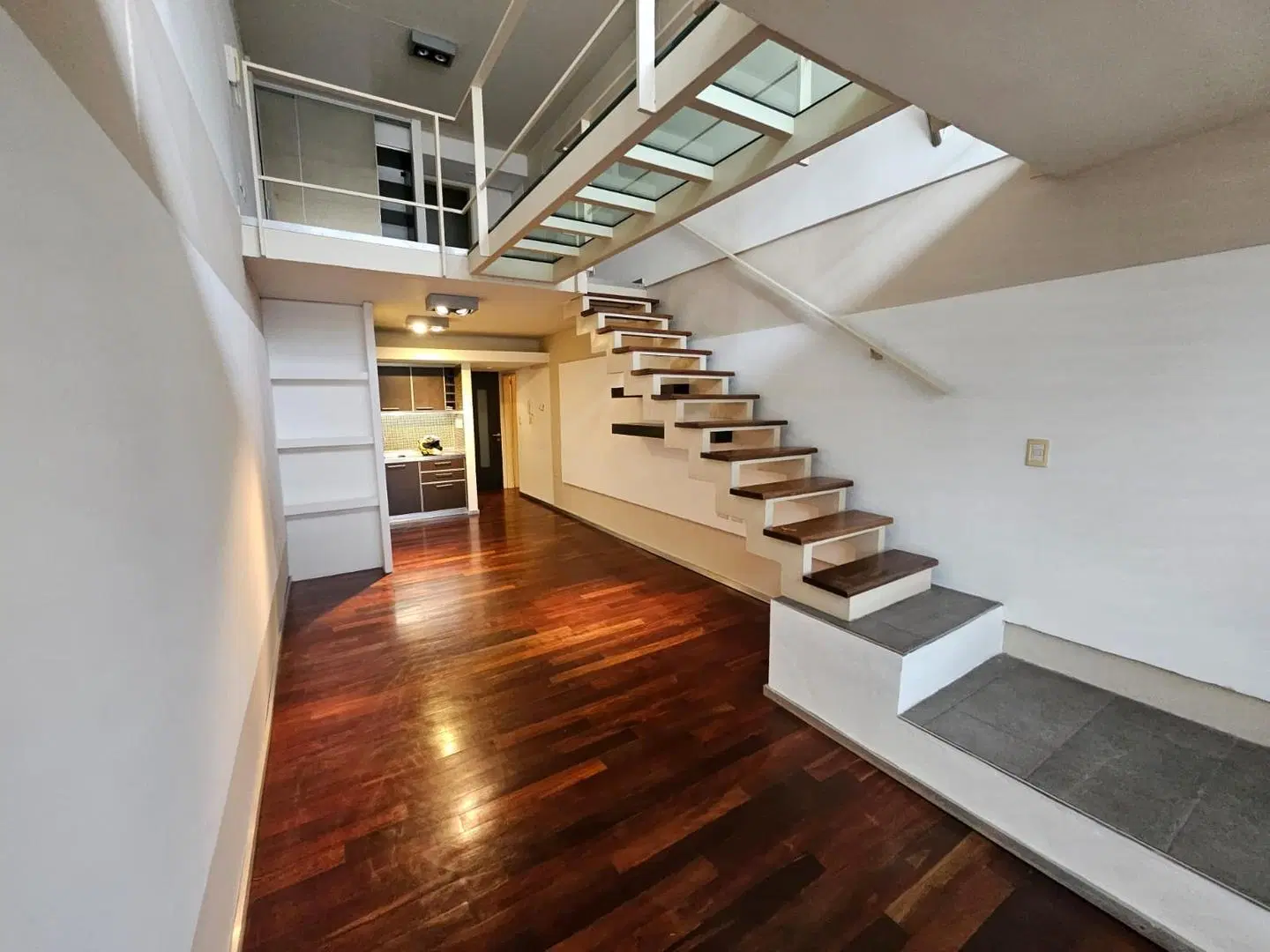 Exclusivo Dúplex de Diseño en Complejo Premium 3