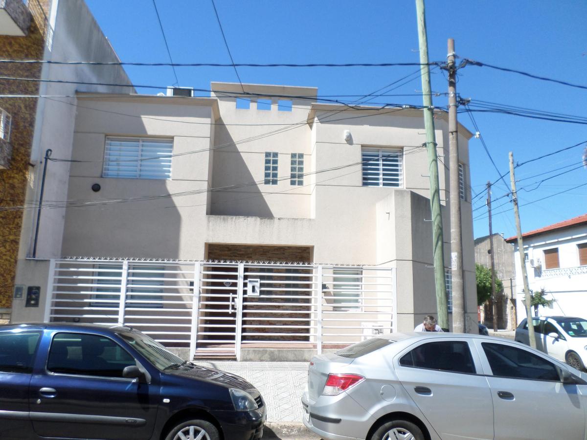 VENTA CASA EN RAMOS MEJIA