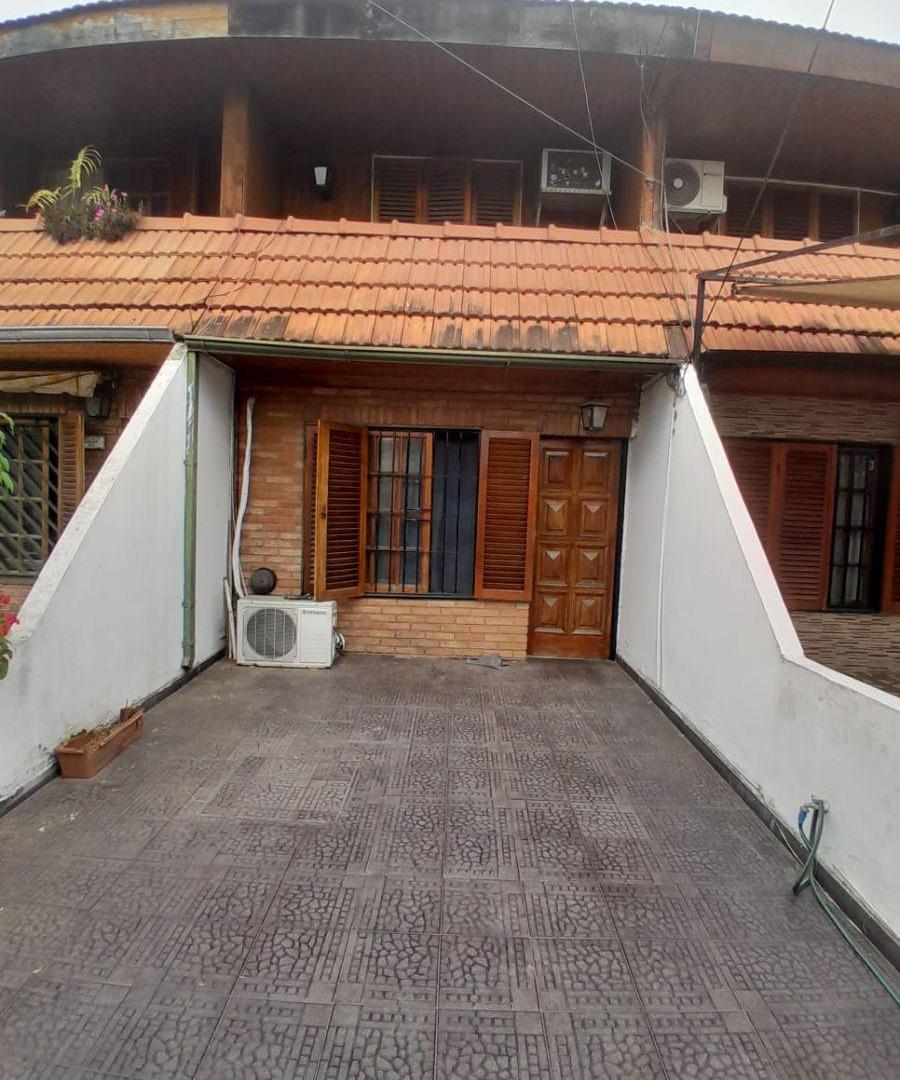 VENTA DUPLEX EN MORON