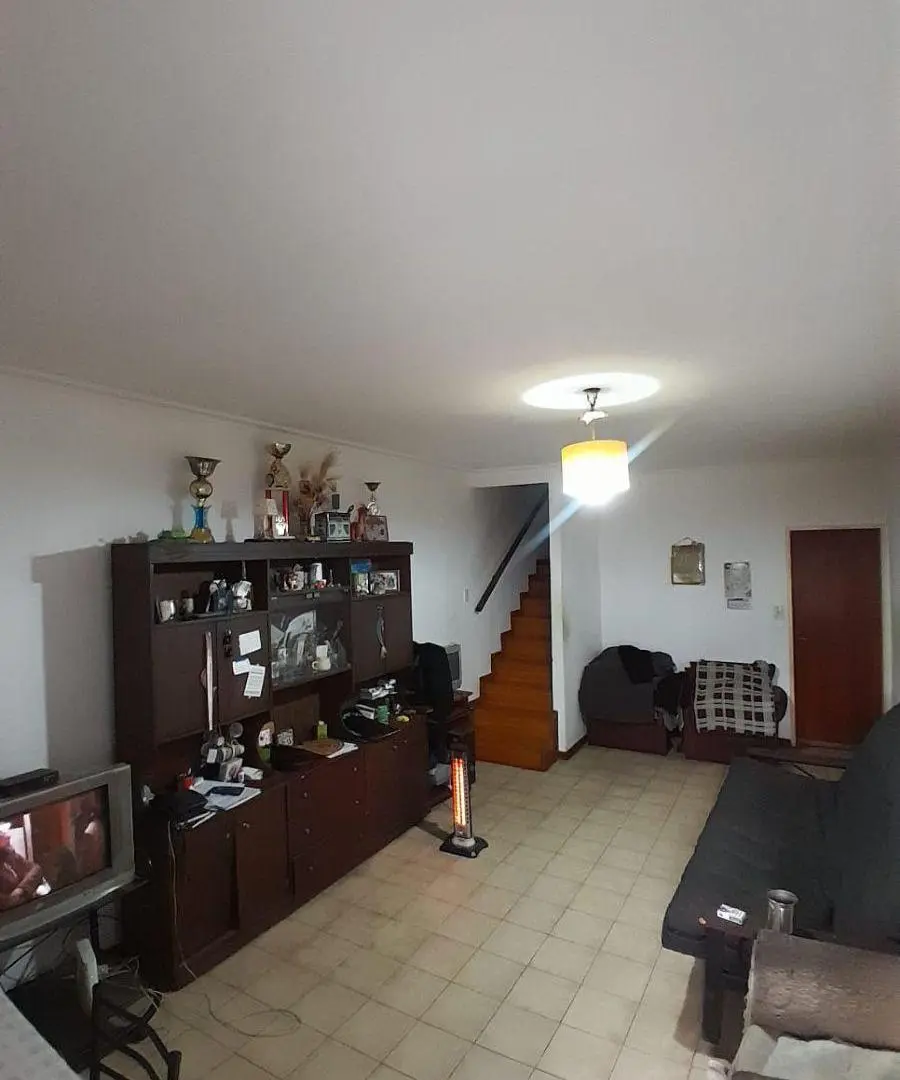 VENTA DUPLEX EN MORON 4