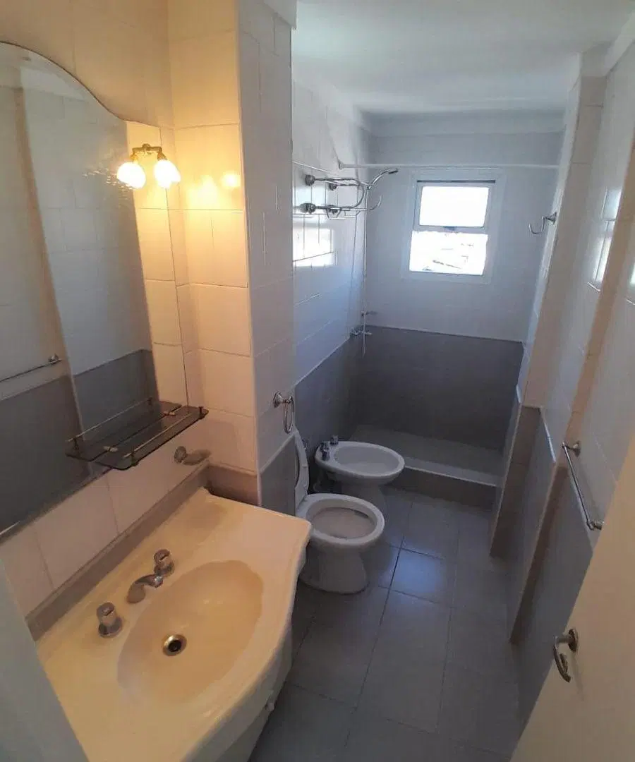 VENTA DEPARTAMENTO EN RAMOS MEJÍA 2