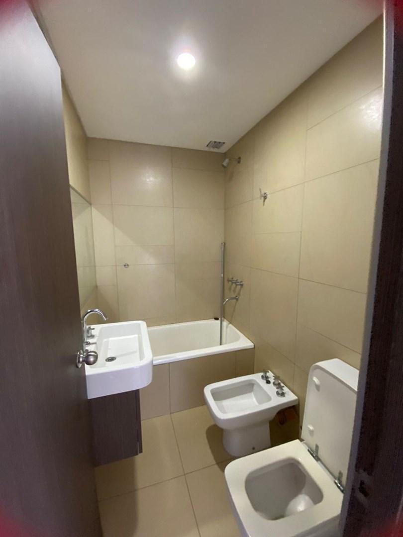 Departamento en Venta en Quilmes, G. B. a. Zona Sur, Argentina 3