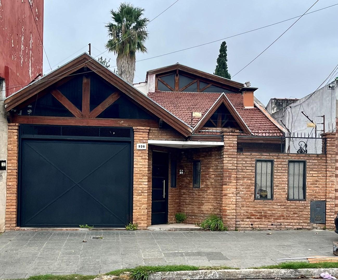 Casa Chalet en Venta en Bernal Oeste, Bernal, Quilmes