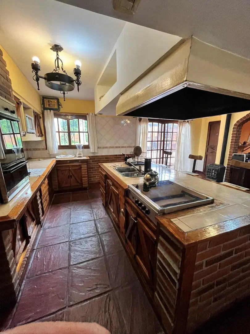 Casa Chalet en Venta en Bernal Oeste, Bernal, Quilmes 4