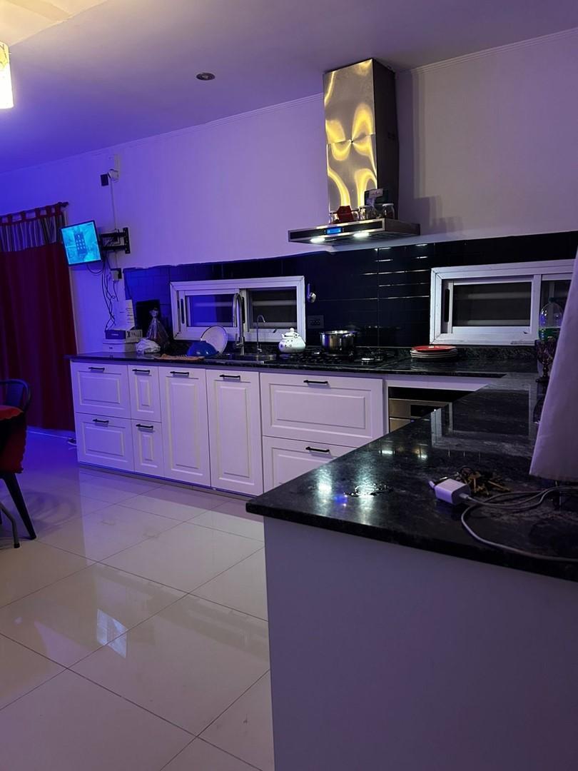 Foto de Casa Chalet en Alquiler en Quilmes Oeste, Quilmes, G.B.A. Zona Sur, imagen 1