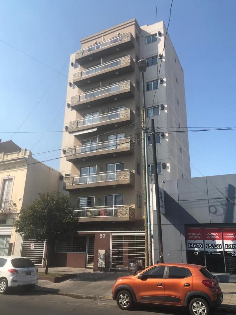 Foto de Departamento Semipiso en Venta en Quilmes, G.B.A. Zona Sur, Argentina, imagen 2
