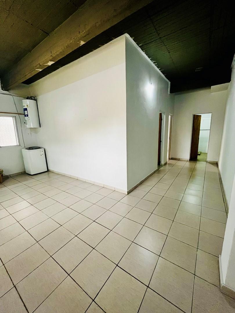 Foto de Departamento en Alquiler en Ezpeleta Oste, Quilmes, G.B.A. Zona Sur, imagen 5