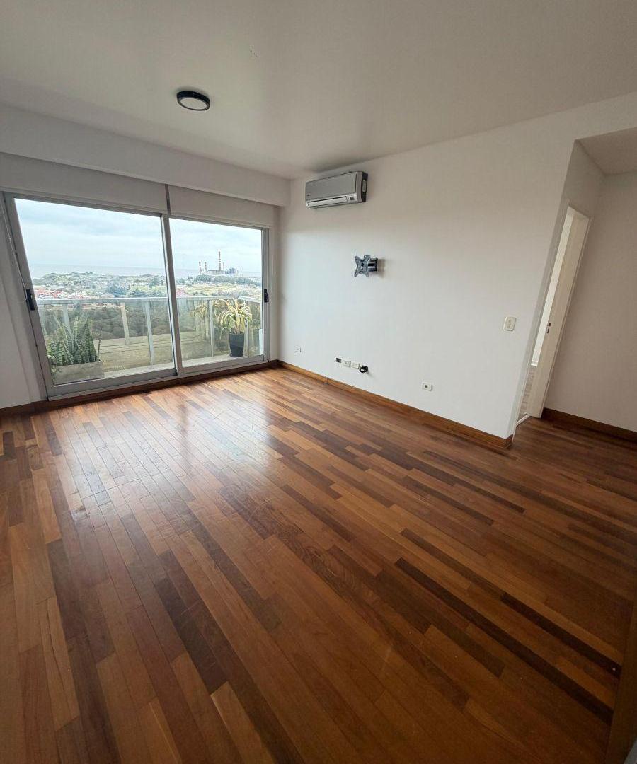 Foto de Departamento alquiler 2 ambientes Zencity piso alto con balcon y, imagen 2