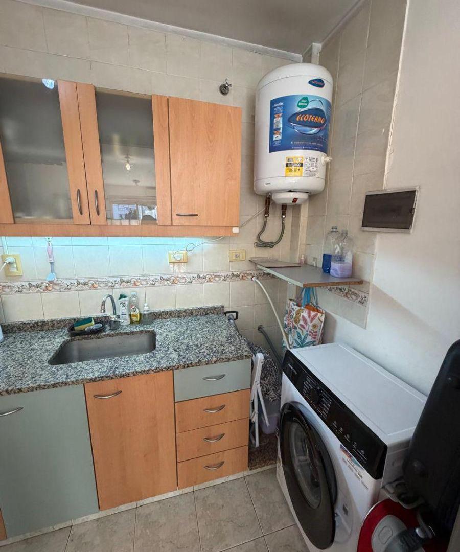 Foto de Venta Departamento Monoambiente amplio con balcon y bajas expensas, imagen 2