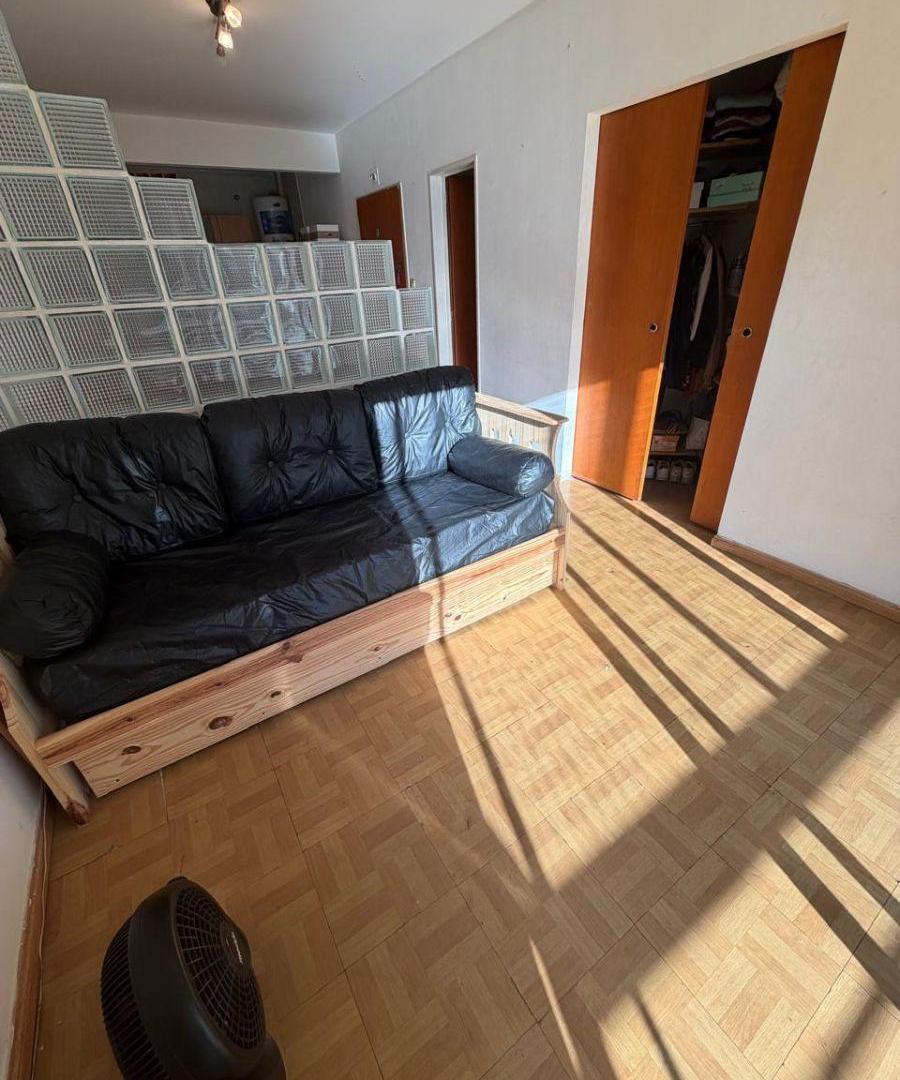 Foto de Venta Departamento Monoambiente amplio con balcon y bajas expensas, imagen 1