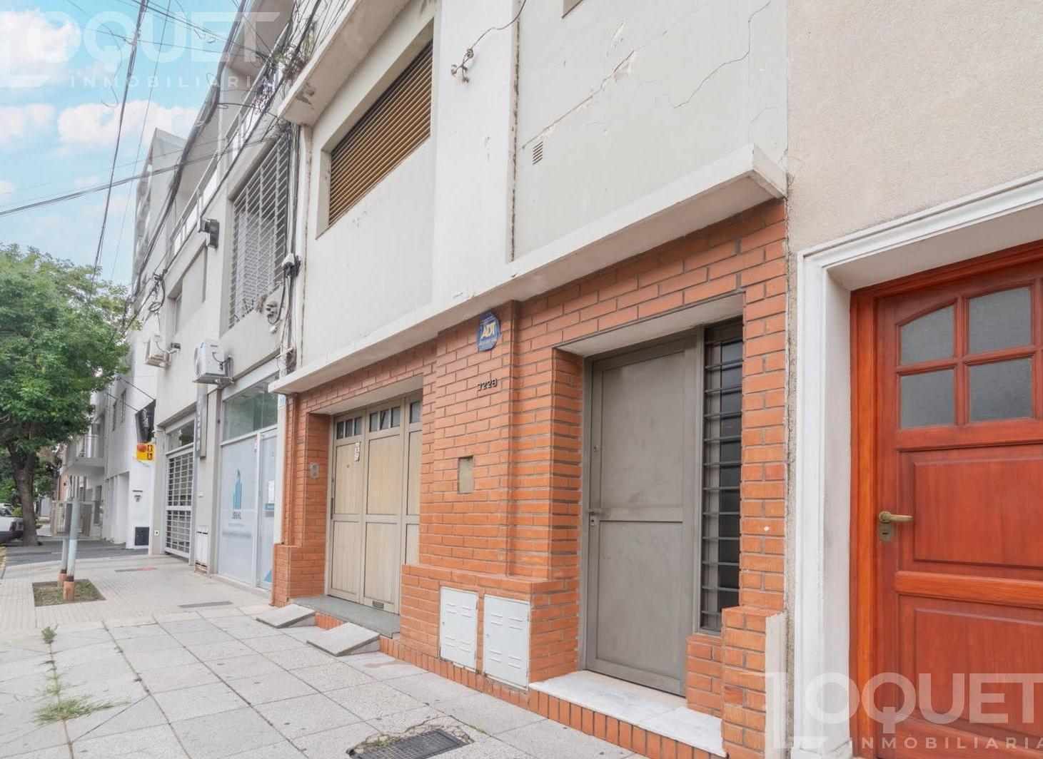 Casa de tres dormitorios con cochera en Santa Fe