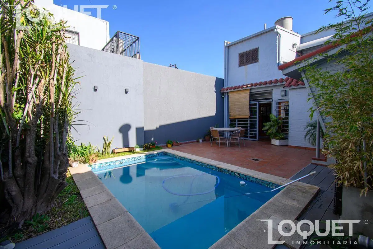 Casa 3 dormitorios en Candioti Sur, con cochera y pileta 5