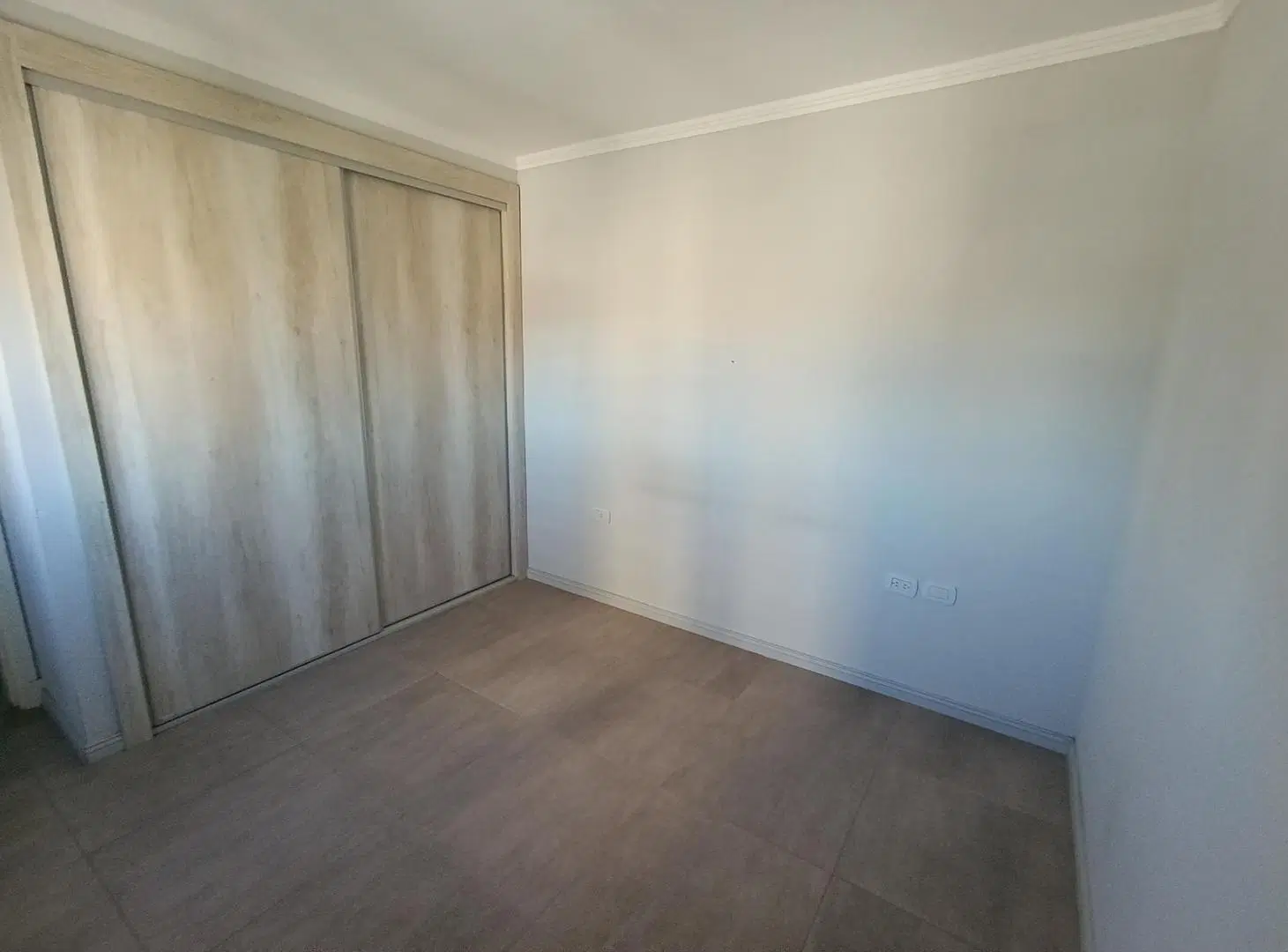 Departamento de categoria. 1 dormitorio y cochera 3