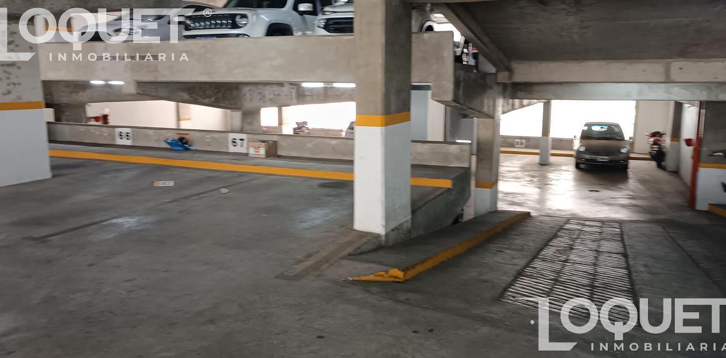 Foto de Cochera en 2° piso en alquiler -A metros de Bvar Pellegrini-, imagen 5