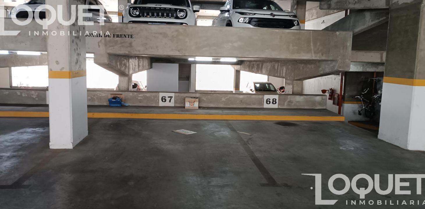 Foto de Cochera en 2° piso en alquiler -A metros de Bvar Pellegrini-, imagen 3