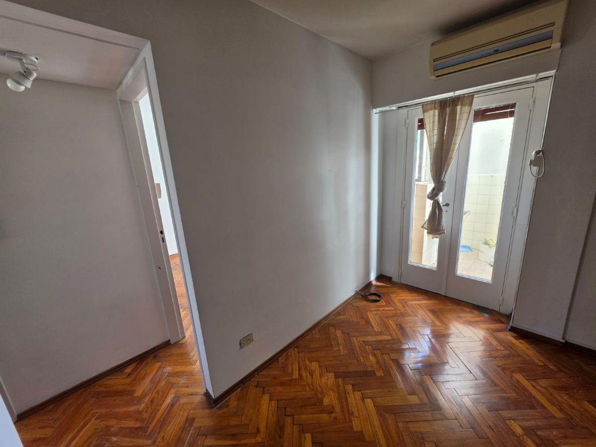 Foto de Departamento en alquiler en Parque Chacabuco, imagen 5