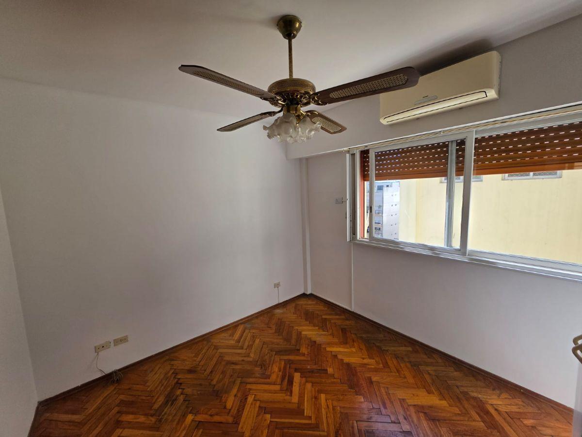 Foto de Departamento en alquiler en Parque Chacabuco, imagen 3