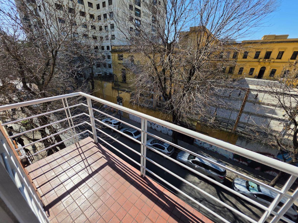 Foto de Departamento monoambiente de 33 m² en venta en Balvanera, imagen 5