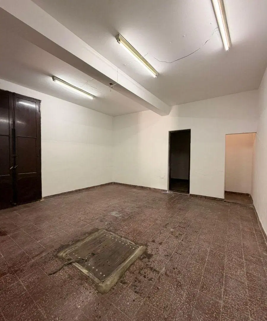 B° Alto Alberdi | LOCAL ESQUINA CON VIDRIERA 2