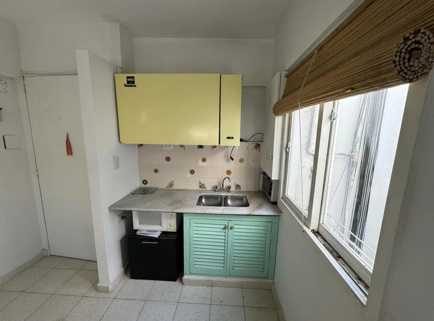 HERMOSO MONOAMBIENTE EN VENTA EN RECOLETA 4