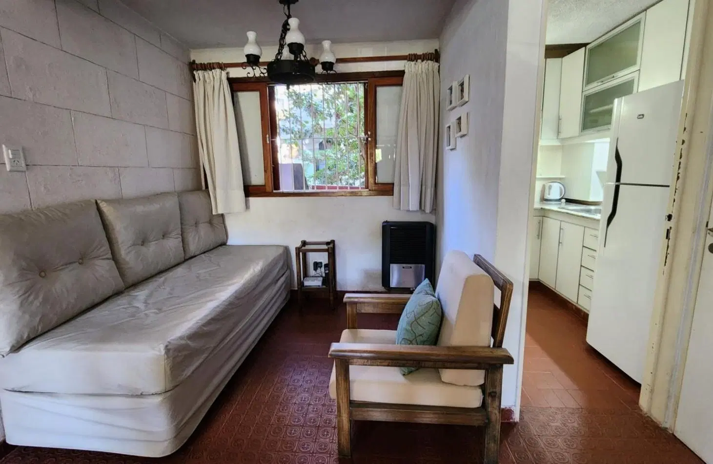 Duplex en Venta Pinamar 3 Ambientes + Garaje + Jardin propio Gas natural 110 m2 1