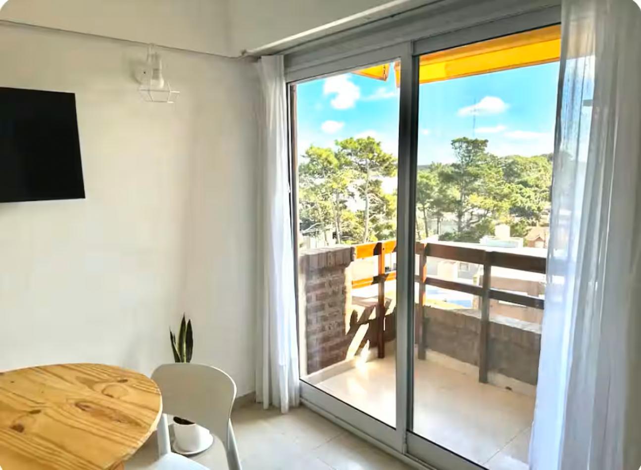 Foto de Venta Monoambiente con balcon Pinamar, imagen 4