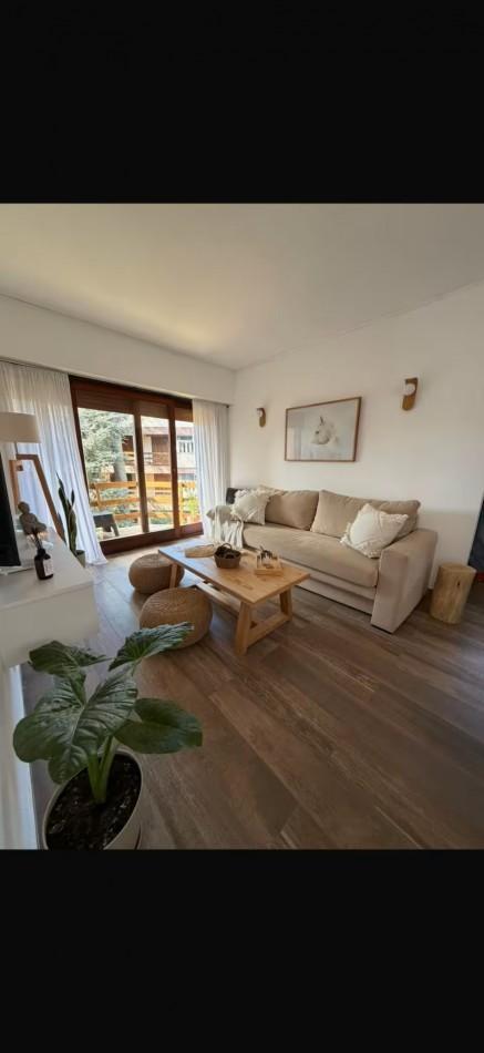 Foto de Venta Departamento 2 ambientes con cochera remodelado Pinamar, imagen 3