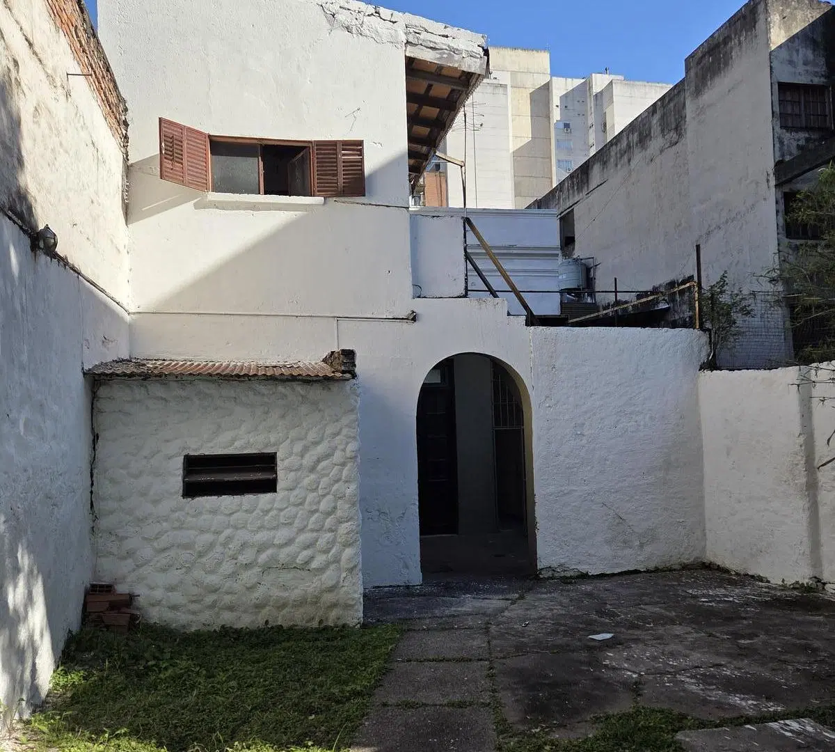 Casa en Venta B°Sur. Ideal Desarrollo Comercial 2