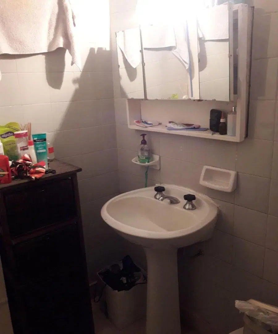 Precioso Dpto de 2 amb + Division Movil con balcon y cocina separada. Apto Prof o Vivienda 1