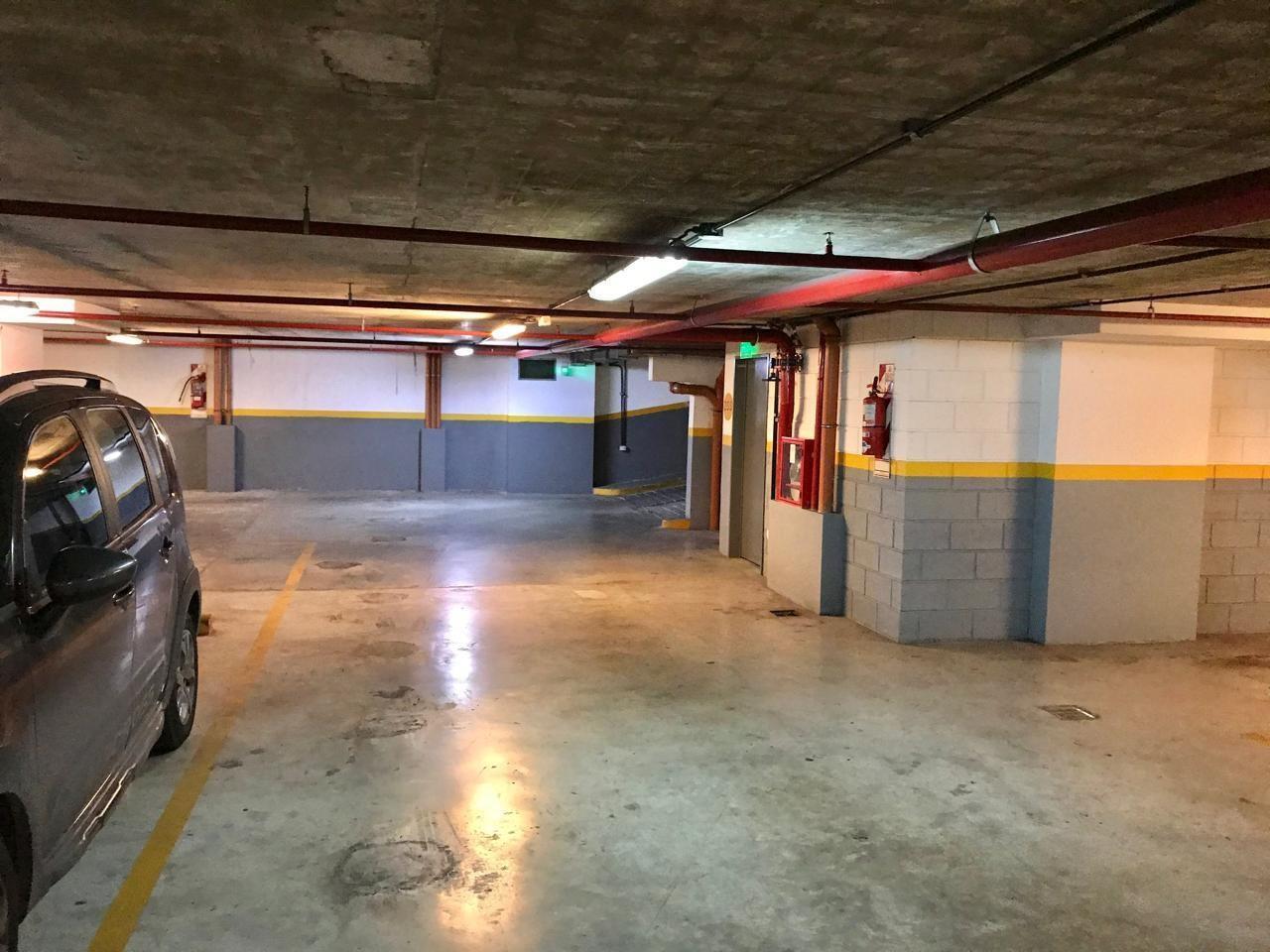 Foto de Cochera fija y Baulera en Venta en Villa Urquiza, imagen 5