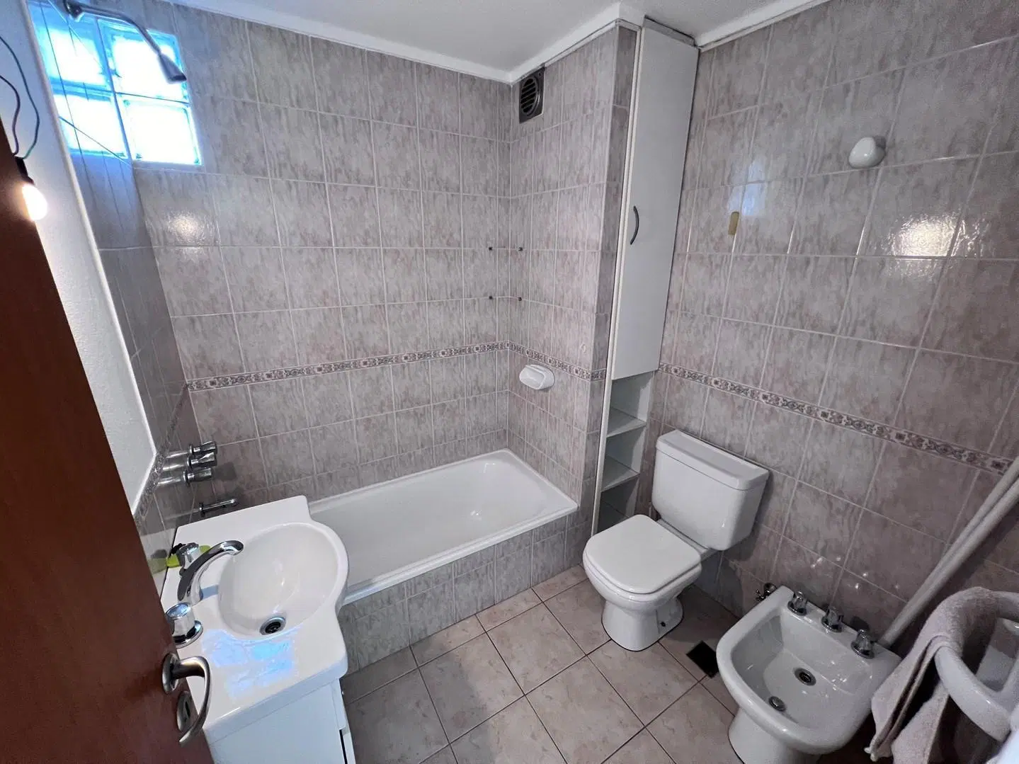 Departamento 2 ambientes alquiler vicente Lopez con cochera 4