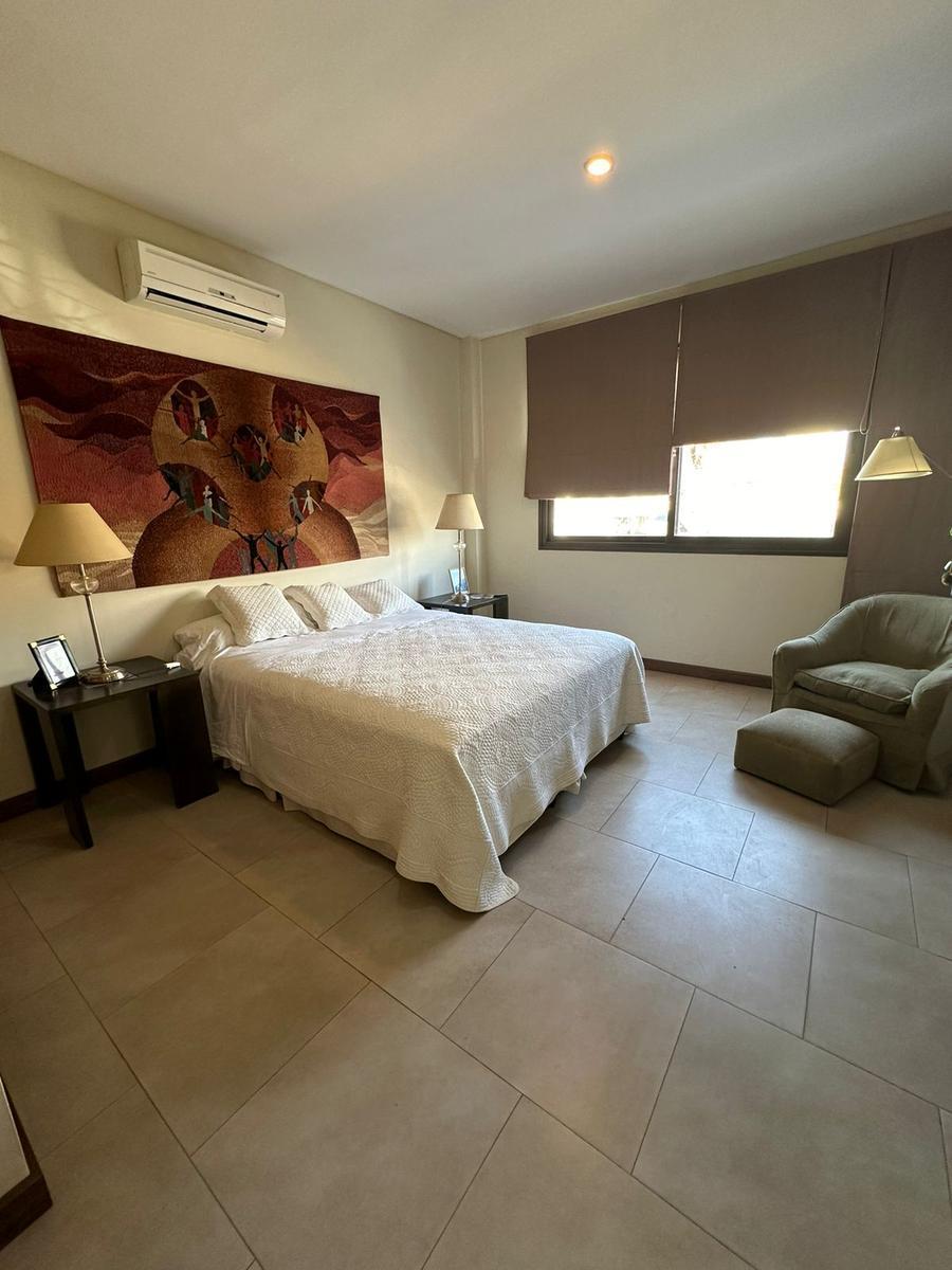Casa en Venta Muy Bien Ubicada en B° Palmares 5