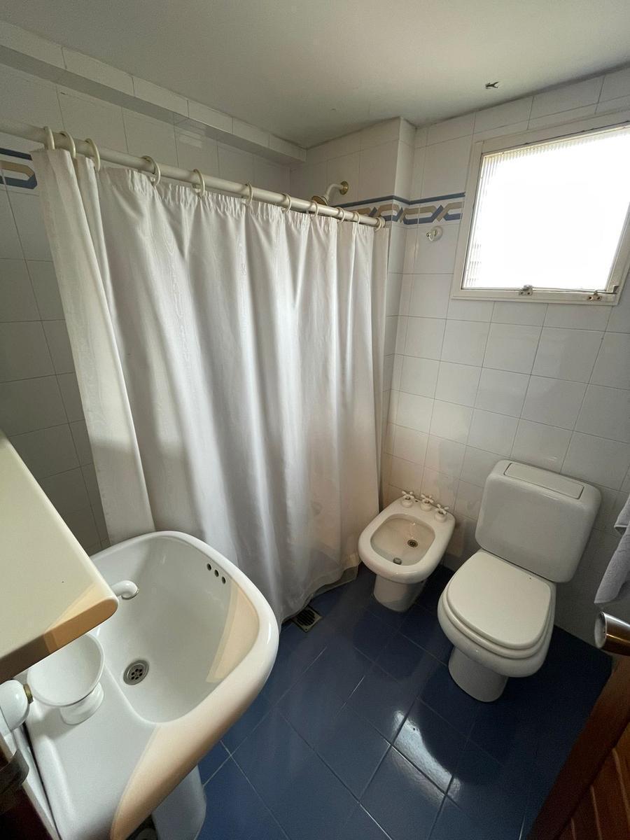 Casa en Venta en Reconocida Zona de Chacras de Coria 2
