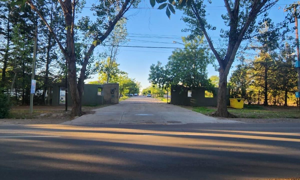 Terreno en Venta en Callejón Privado en Chacras de Coria 2