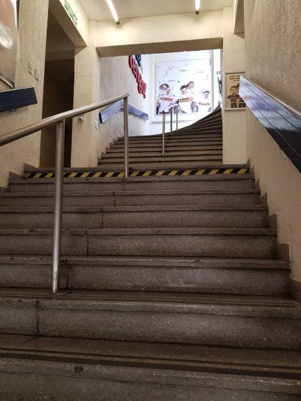 Foto de Edificio para uso comercial y oficinas en venta en calle Belgrano, a, imagen 2