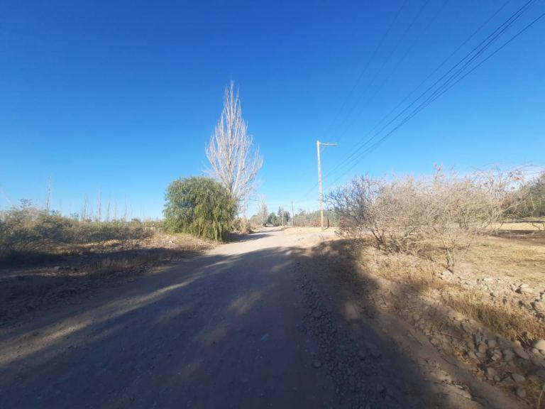 Terreno de 5.5 Has en Venta con Frente a Calle Terrada, Maipú 2