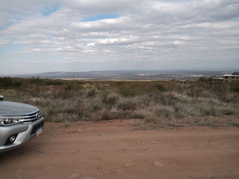 Terreno de 1.8 Has en Venta en La Crucesita 3