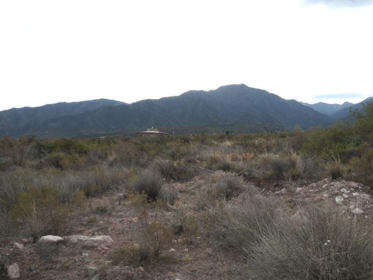 Terreno de 1.8 Has en Venta en La Crucesita 2