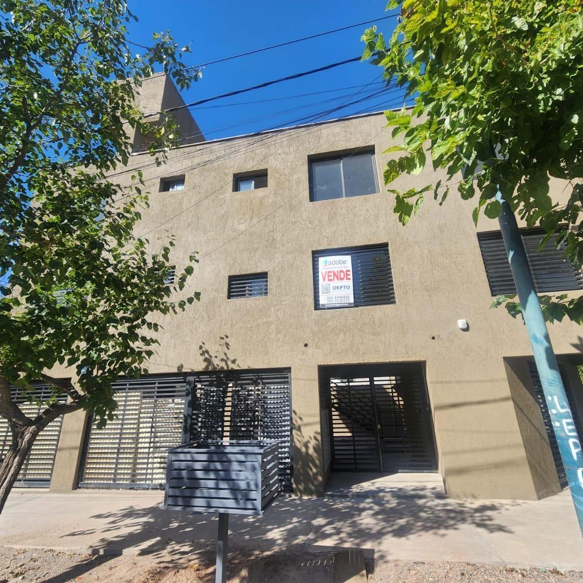 Departamento con Cochera en Preventa en Godoy Cruz 3