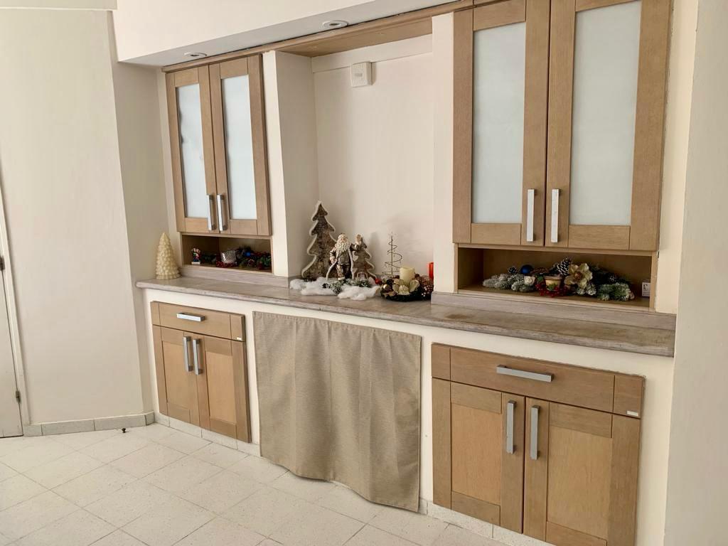Casa de 4 Dorm. a La Venta en B° Palmares 1