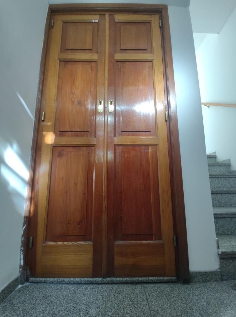 Casa y Locales en Venta en Alto Dorrego, Guaymallén 4