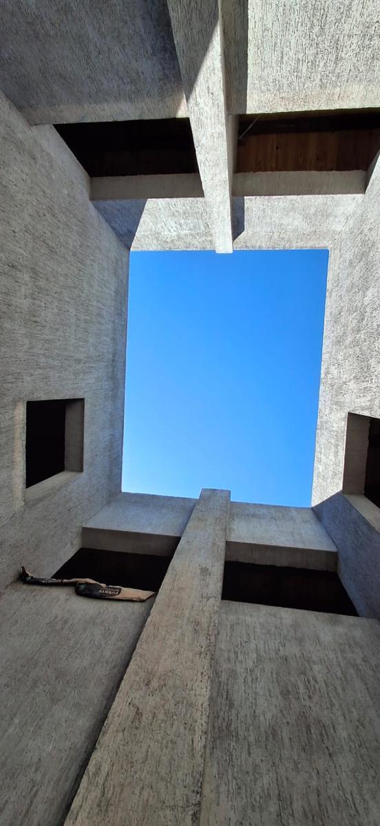 Venta de Departamento de 2 Dorm. en Pozo 4