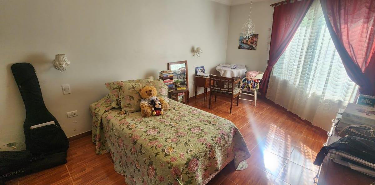 Casa de 4 Dorm. en Venta en B° Prima Terra, Maipú 2