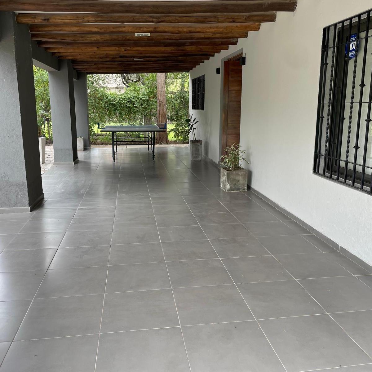 Adobe Inmobiliaria Vende Excelente Propiedad en B° Solar del Plata en Vistalba 3
